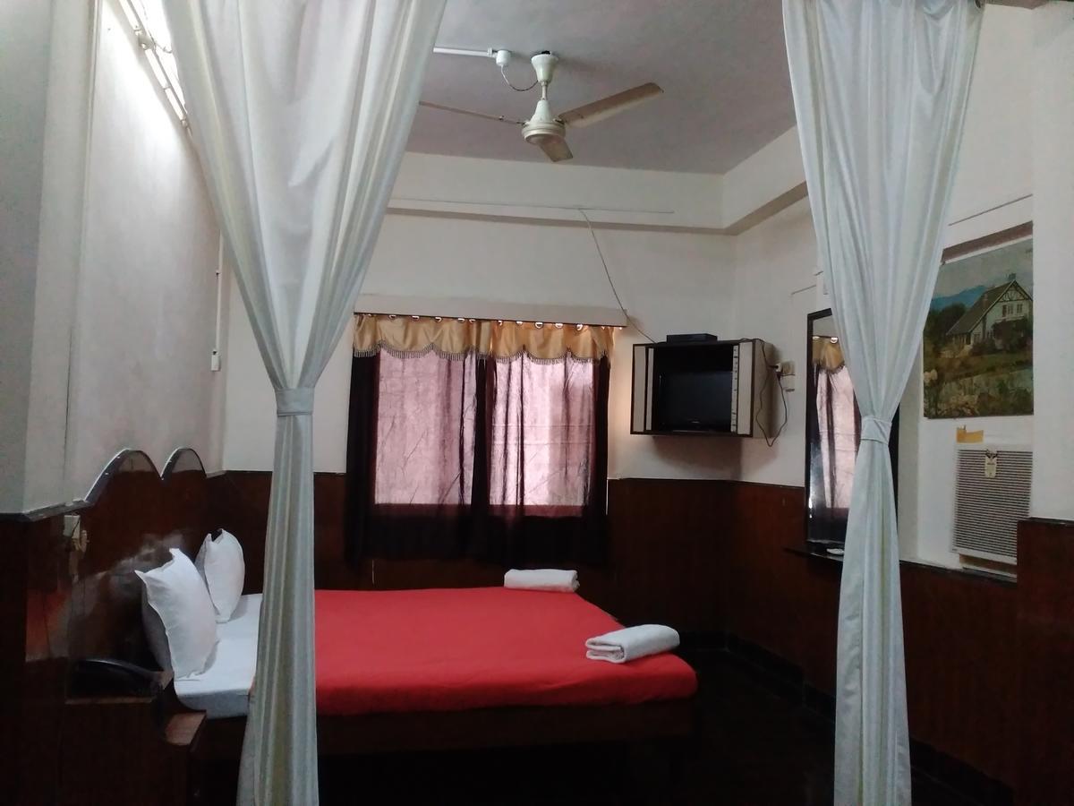 Hotel Diamond Daman Zimmer foto