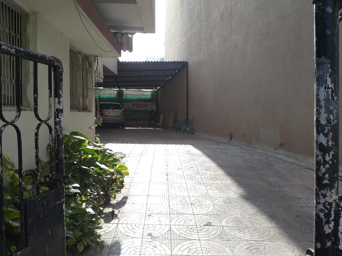 Hotel Diamond Daman Exterior foto